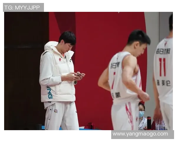 新疆伊力特队员训练备战，全队士气高涨