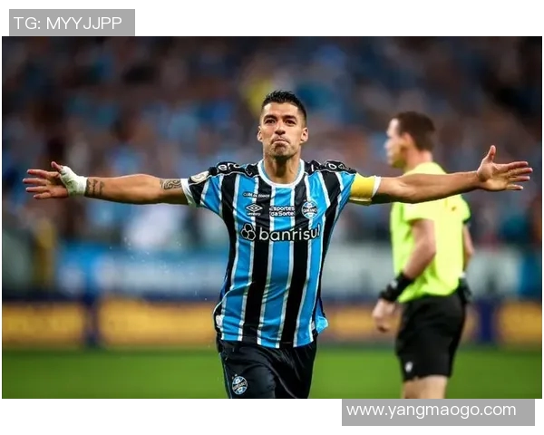 苏亚雷斯因伤缺席数周,巴萨球迷为其祈福 苏亚雷斯因伤缺席数周,巴萨球迷为其祈福