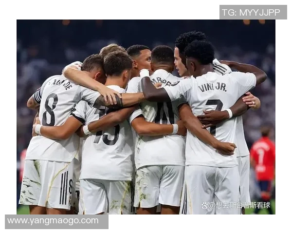 西甲联赛迎来新一轮热门对决,巴萨与皇马同场竞技! 西甲联赛迎来新一轮热门对决,巴萨与皇马同场竞技!